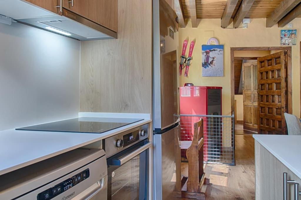 Appartement Saplan Real Estate Casa Izadi à Bossost Extérieur photo